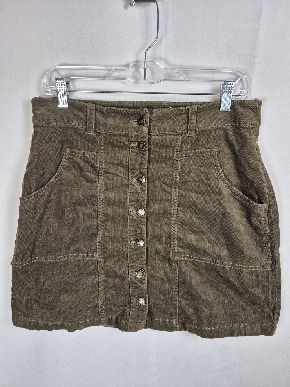 Aventura Olive Corduroy Button-Front Mini Skirt 98% Organic Cotton Size 8